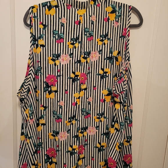 Rue+ Tanktop - Picture 2 of 2